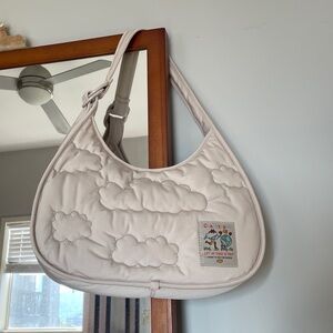 Coachtopia loop ergo in white/cream with the white keychain NWT